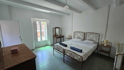 SILENT and WELCOMING Jolie Holiday Home for those seeking relaxation in nature