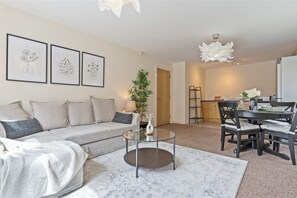 Living area - Relocation | Coventry | Early Booking Discount (Coventry)