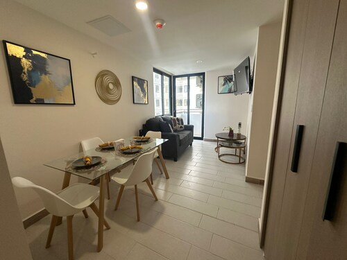 Nuevo Apt Moderno N811/ 4 People