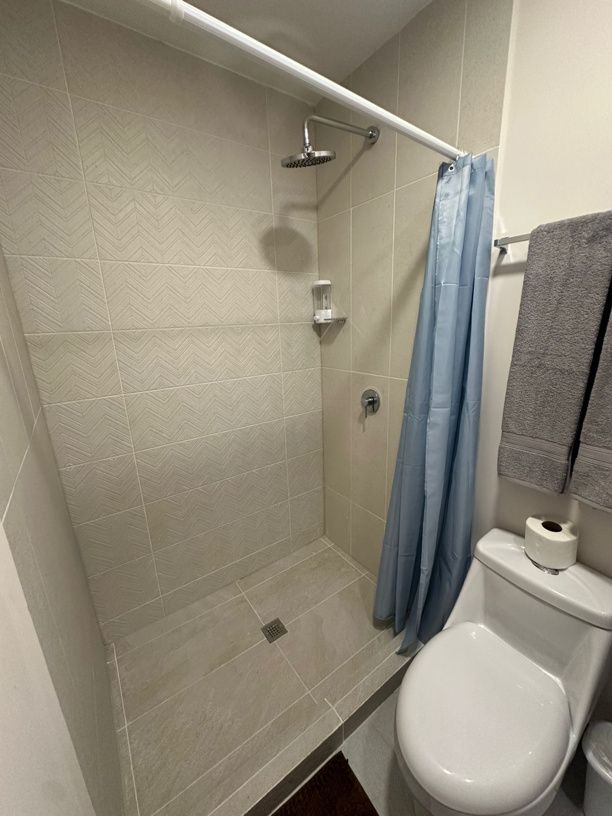 Handtücher, Seife, Toilettenpapier