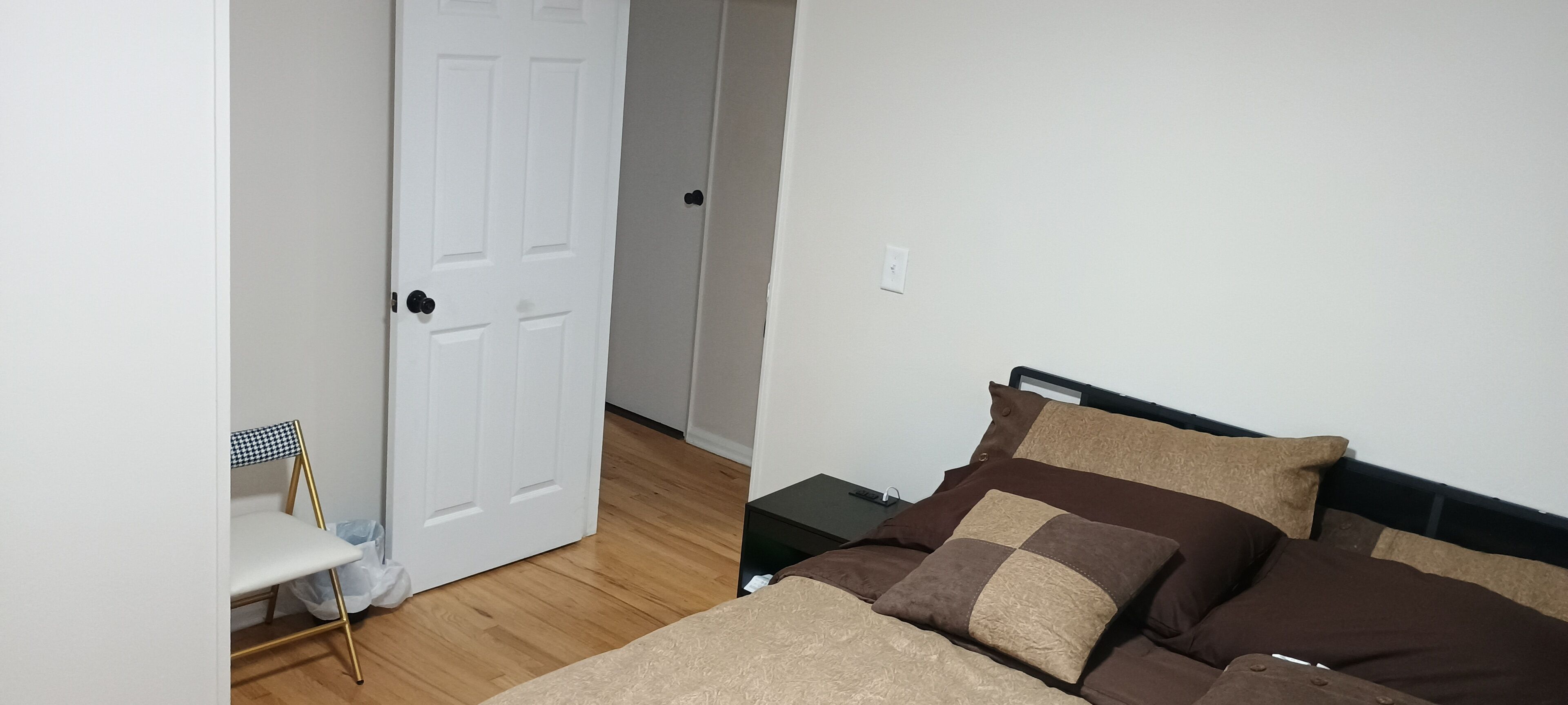 3 dormitorios, tabla de planchar con plancha, wifi y ropa de cama