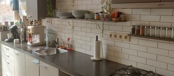 "Luna Guest Room – Private room in a shared apartment"