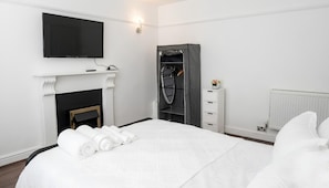 3 bedrooms, free WiFi, bed sheets - City Comfort Retreat in Liverpool (Liverpool)