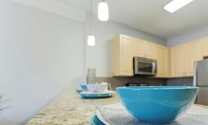 Private kitchen - Charming 2-bedroom apartment in Atlantic station/ Near World Cup (Atlanta)