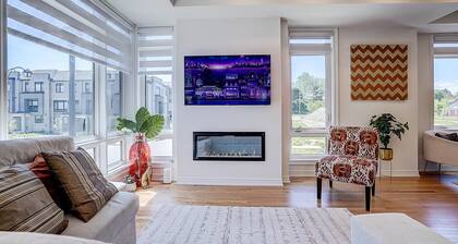 🏡 Spacious 3-Storey Ajax Home | Waterfront, GO Train & Toronto Access