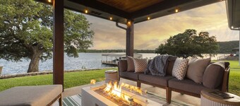 Wake & Lake Lodge, Private Dock, Deep Water & Incredible Lake Views