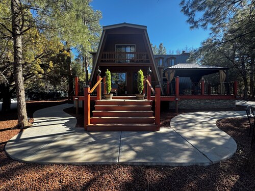 Chalet Getaway in Beautiful Show Low Arizona