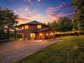Exterior - NEW Modern AVL Cabin w Hot Tub + Sauna + Long Range Mtn Views + King Beds (Leicester)