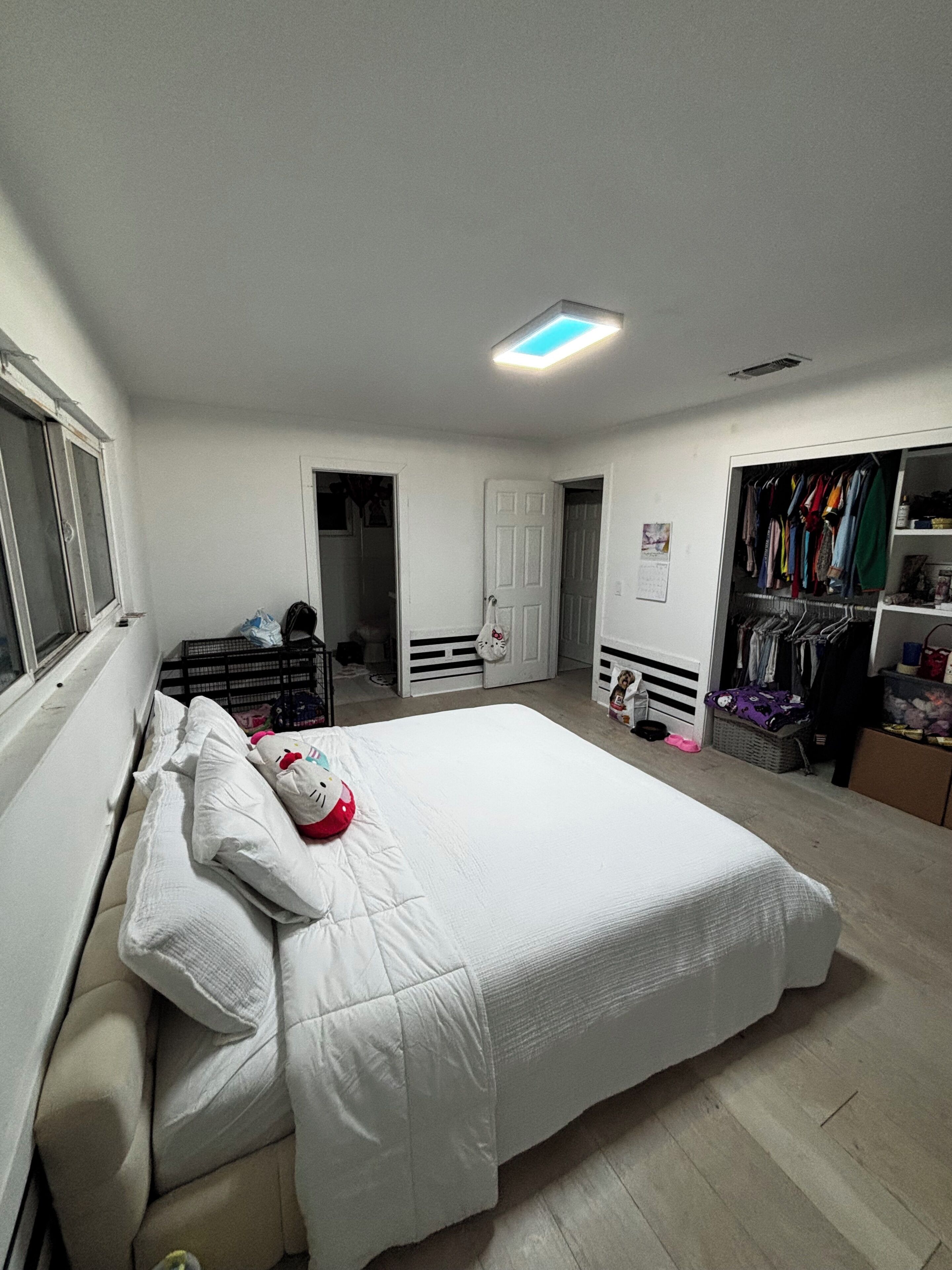4 bedrooms, WiFi, bed sheets