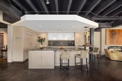 Loft w/ Massive Rooftop Deck • Walk to Sundance