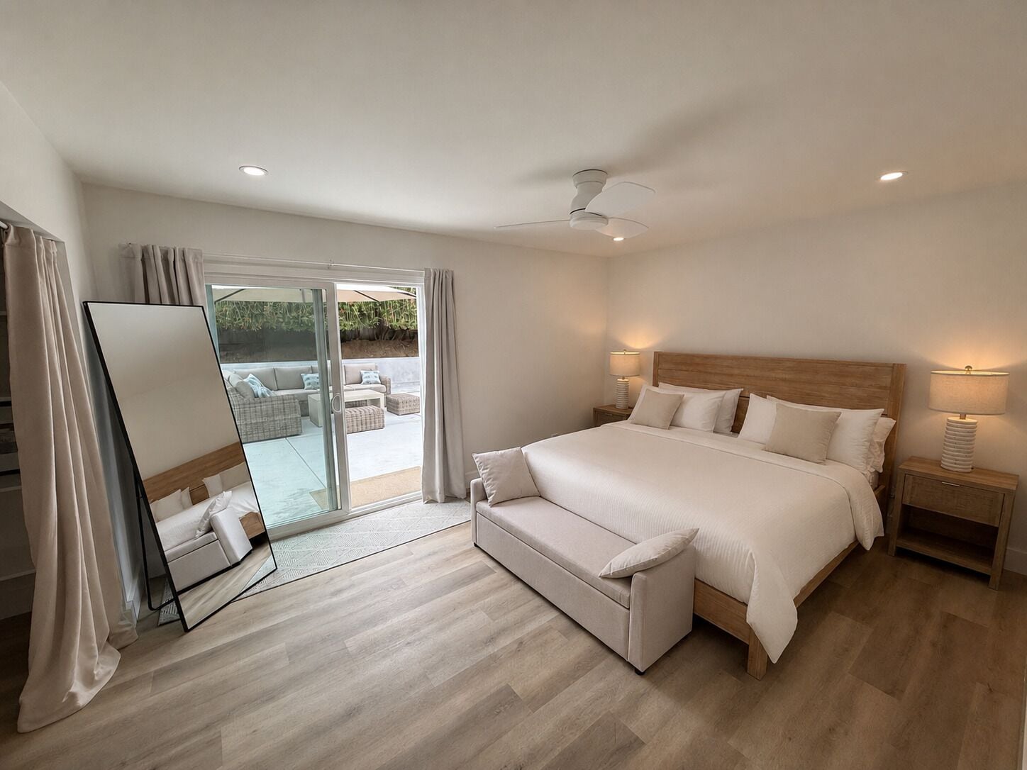 4 bedrooms, WiFi, bed sheets