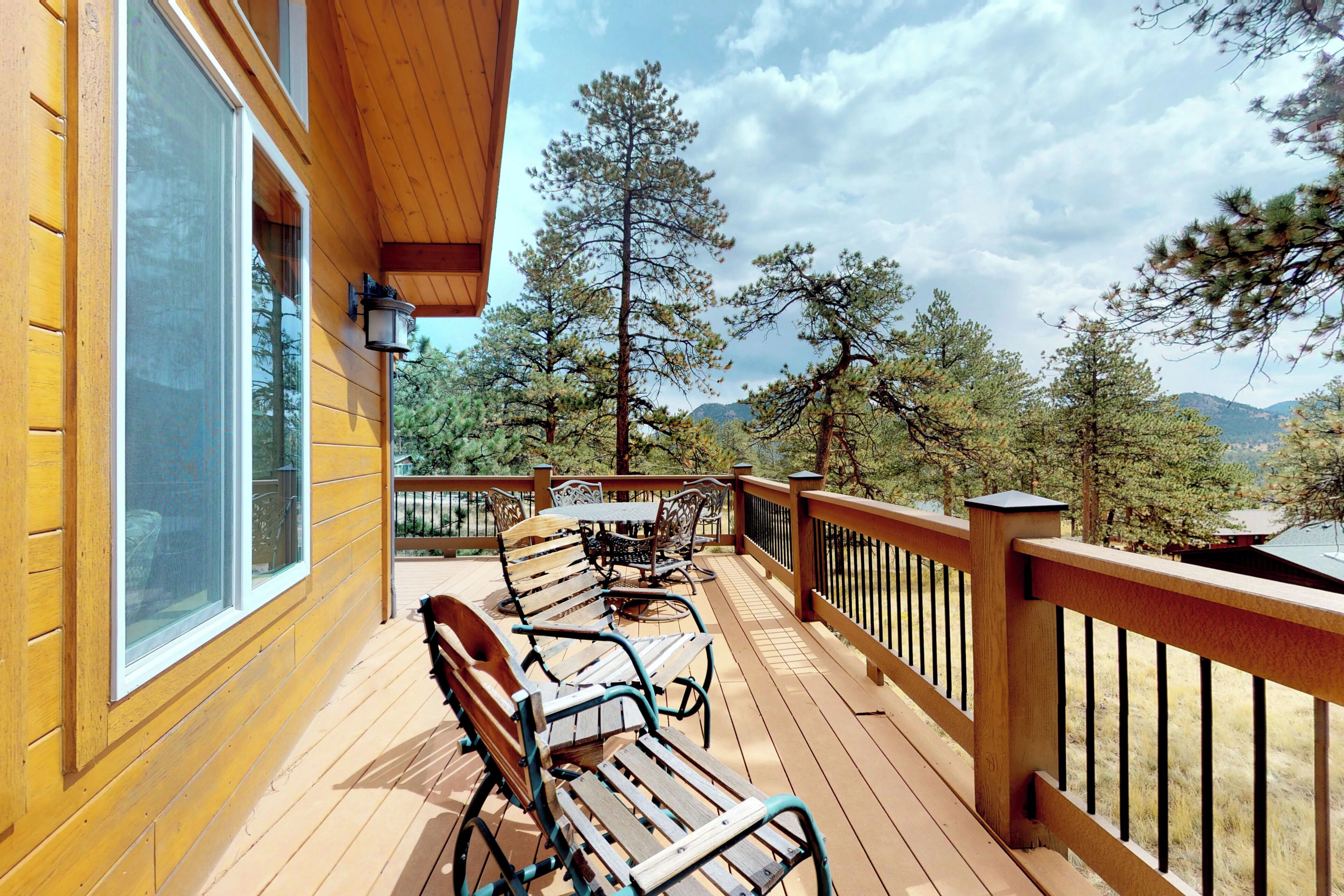 Cabana, diversos llits, vistes a la muntanya (Twin Pines Cabin) | Vista des de l'habitació