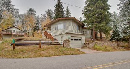 Dog-friendly Mountain Haven With Full Kitchen, Furnished Patio, & Forest Views