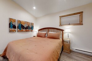 小屋, 多張床, 山景 (Deer Mountain Lodge South)