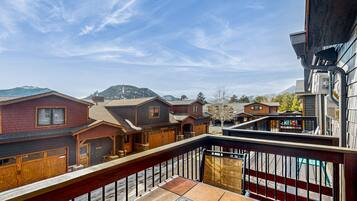Townhome, Multiple Beds, Balcony, Mountain View (Timber Mountain Retreat) | View from room