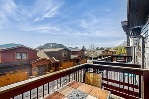 Townhome, Multiple Beds, Balcony, Mountain View (Timber Mountain Retreat) | View from room