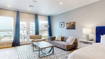 House, Multiple Beds, Pool Access, Pool View (Open Water Oasis) | Living area