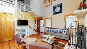 House, Multiple Beds, Kitchen, Garden View (Casa San Antonio) | Living area