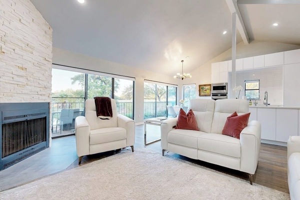 Condo, Multiple Beds (Way to the Bay) | Living area