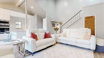 Apartment, Mehrere Betten (Way to the Bay) | Wohnbereich