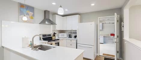 Casa, várias camas (Belaire Bungalow) | Cozinha privada