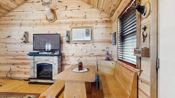 Cabin, 1 Queen Bed with Sofa bed, Garden View (River's SkyView Lodge) | 1 bedroom, individually decorated, individually furnished, bed sheets