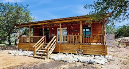 Dog-friendly Gem on 11 Acres With Valley Views, Deck, Gas Grill, Fireplace