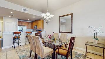 Condo, Multiple Beds, Balcony (The Waters Condo Building 3 - Horsesh)
