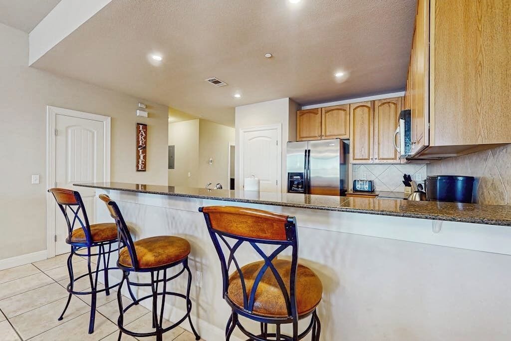 Condo, Multiple Beds, Balcony (The Waters Condo Building 3 - Horsesh) | Private kitchen