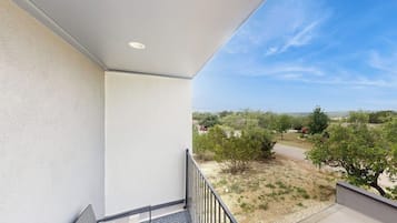 Condo, Multiple Beds, Balcony, Garden View (Lago Vista Hideaway) | View from room