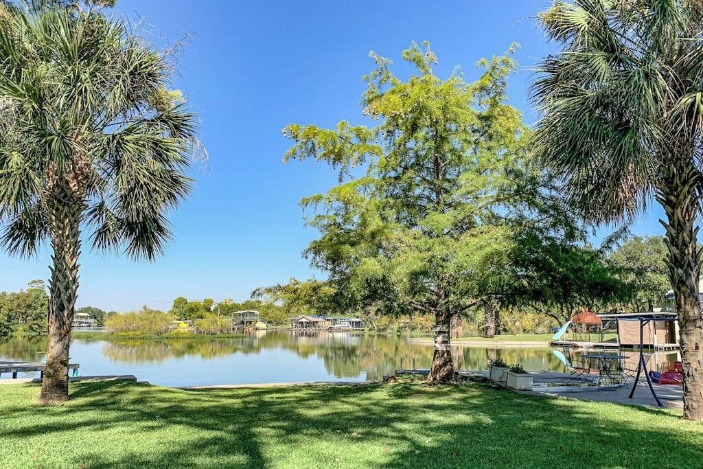 Maison, plusieurs lits (Cottonwood Cottage on Lake LBJ) | Vue sur l’eau