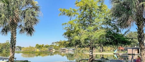 Maison, plusieurs lits (Cottonwood Cottage on Lake LBJ) | Vue sur l’eau
