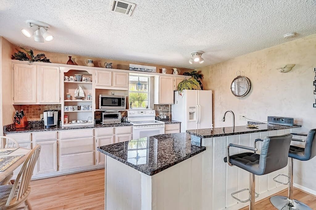 Condo, Multiple Beds, Garden View (Venture in Adventures) | Private kitchen