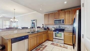 Condo, Multiple Beds (The Waters Condo Building 3-The Cape) | Private kitchen
