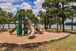 Children's area - Scenic Riverfront Home With Boat Access, Private Pool/hot Tub - Close to Shopping (Leander)