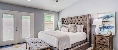 Casa, varias camas, vista a la alberca (Downtown Charmer) | 4 habitaciones, decoración personalizada y muebles diferentes