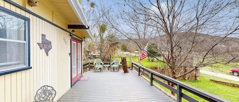House, 1 Queen Bed with Sofa bed, Mountain View (The Collector's Hideaway) | View from room
