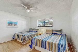 4 habitaciones, decoración personalizada y muebles diferentes