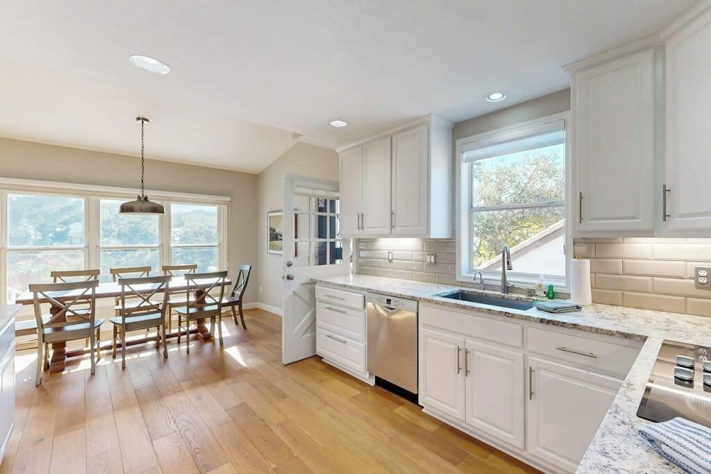 House, Multiple Beds (Bay Point Paradise) | Private kitchen