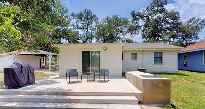 Dog-friendly Waterfront Home With Dock, Grill, Water Views, Patio, Washer/dryer