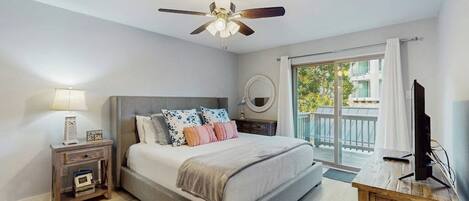 Condo, Multiple Beds, Pool View (Sundowner) | 2 bedrooms, individually decorated, individually furnished, bed sheets