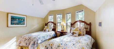 3 bedrooms, individually decorated, individually furnished, bed sheets