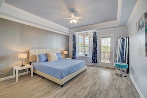 5 habitaciones, decoración personalizada y muebles diferentes 