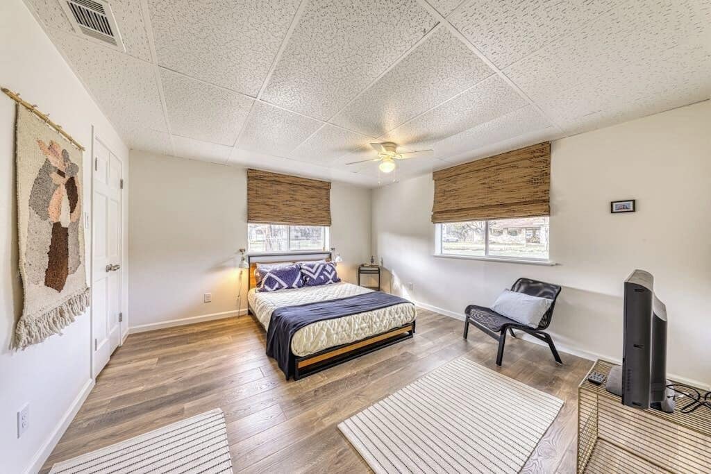 Maison, plusieurs lits, vue fleuve (Riverfront Oasis) | 5 chambres, décoration personnalisée, ameublement personnalisé