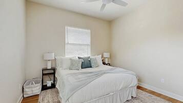 House, Multiple Beds (Sunset Hideaway) | 4 bedrooms, individually decorated, individually furnished, bed sheets