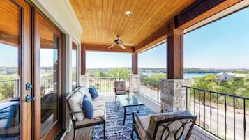 House, Multiple Beds (Lago Vista Retreat) | View from room