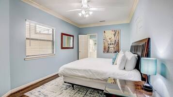 7 bedrooms, individually decorated, individually furnished, bed sheets