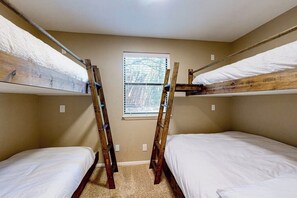 House, Berbilang Katil (Coventry Casa) | 5 bilik tidur, dihias secara berasingan 