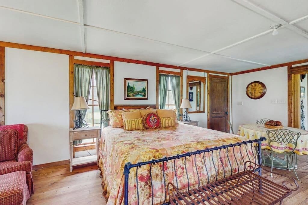 Cabin, 1 King Bed with Sofa bed, Patio (Seahorse Cove) | View from room