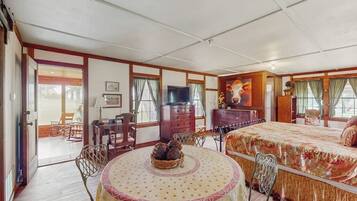 Cabin, 1 King Bed with Sofa bed, Patio (Seahorse Cove) | 1 bedroom